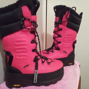 Ugh platform snow boots